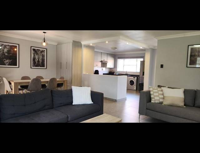 3 BEDROOM HOUSE FOR SALE IN SECUNDA CENTRAL